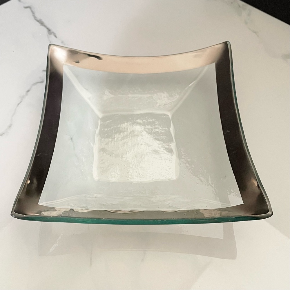 7.5" Four Point Platinum Roman Bowl by Annieglass